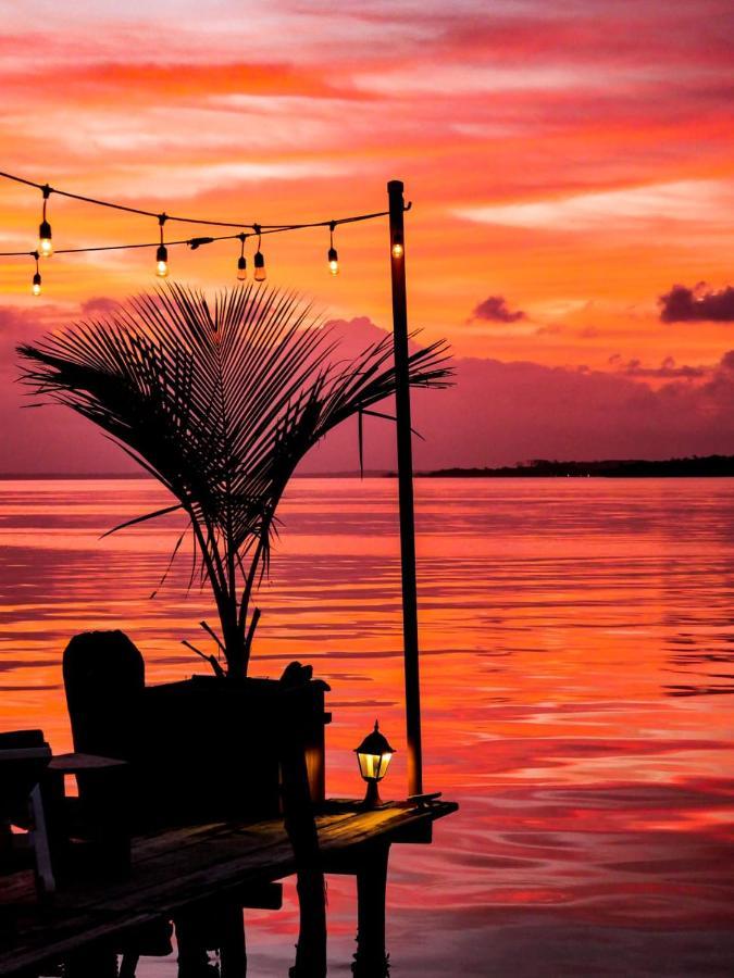 Barrbra Bnb Over The Sea Bocas Town Dış mekan fotoğraf